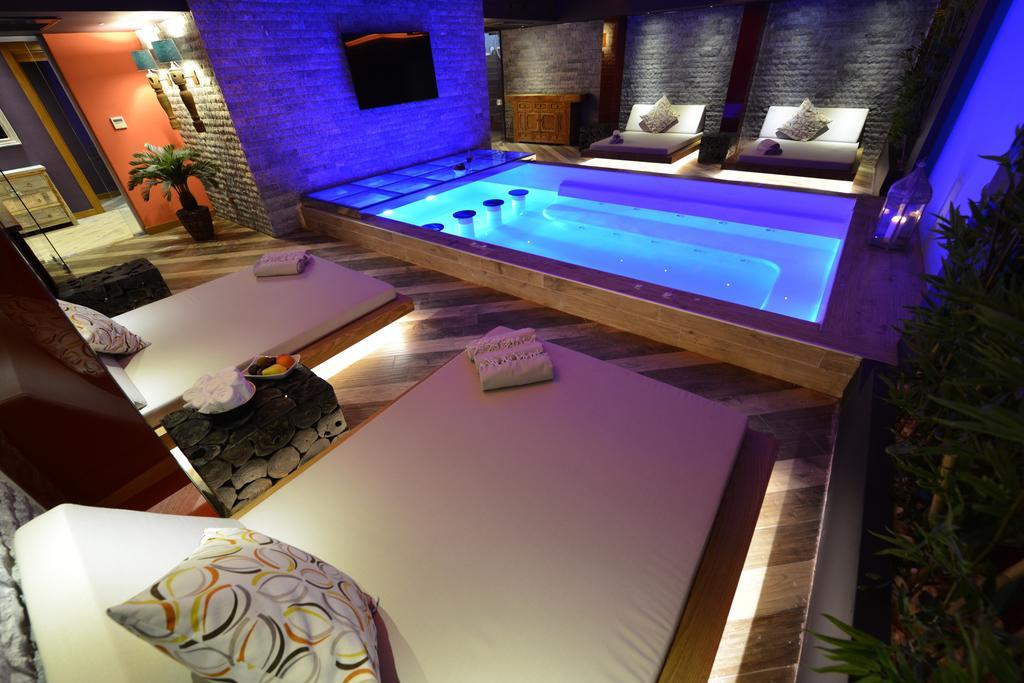 Çeşme Marge Hotel מראה חיצוני תמונה